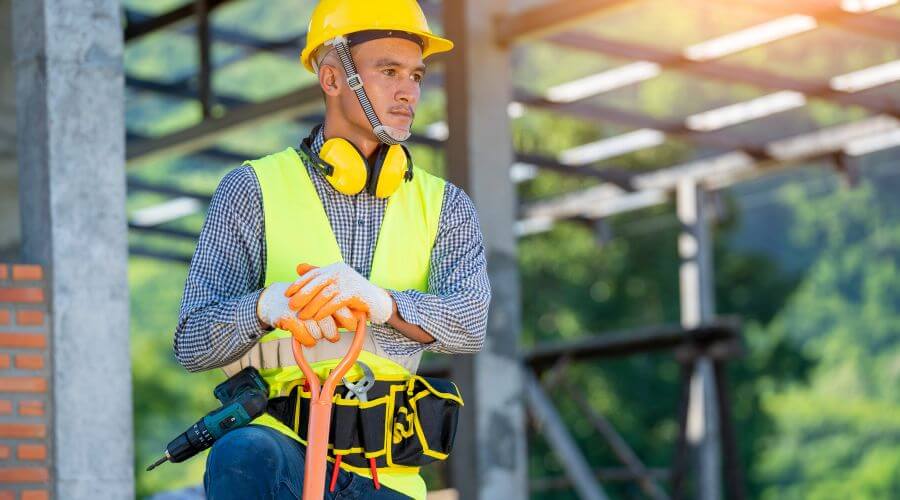 Professional New roof installation in Hollins, AL